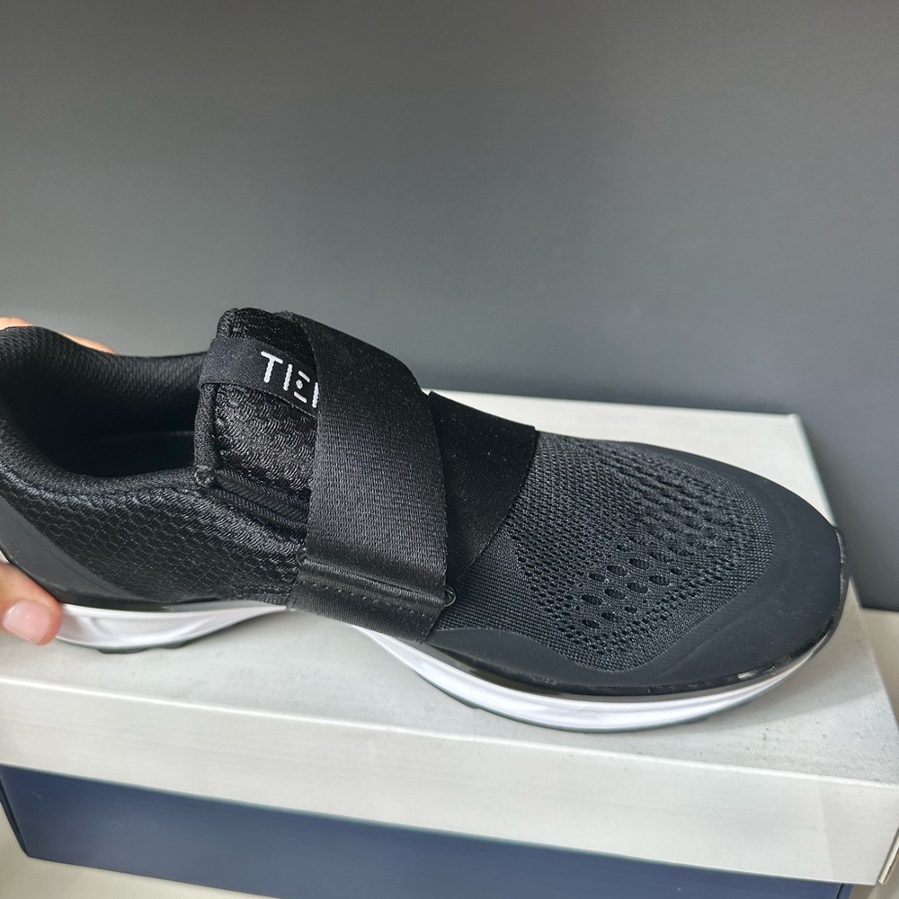 NWT CLIPS included TIEM $85